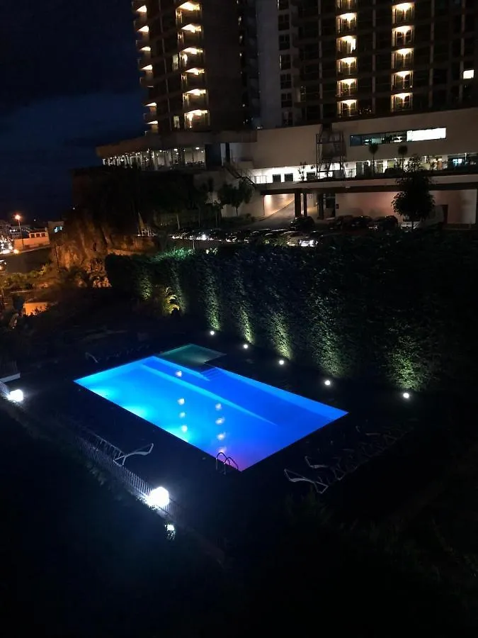 Peaceful Sea View Apartamento Funchal